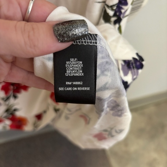 0424-49 TORRID Super Soft Knits - Picture 3 of 4